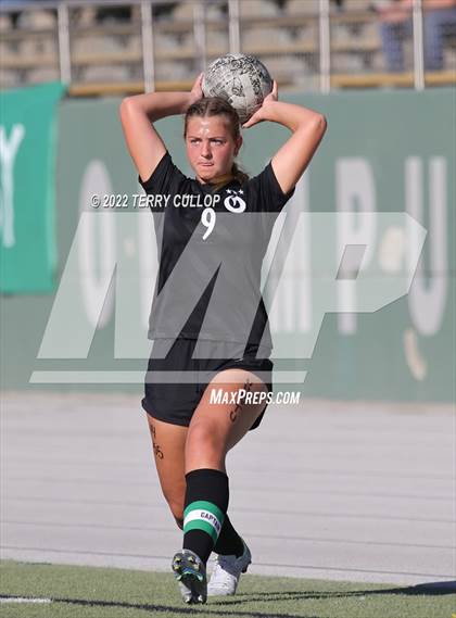 Thumbnail 3 in Cedar Valley @ Olympus (UHSAA 5A Quarterfinal) photogallery.