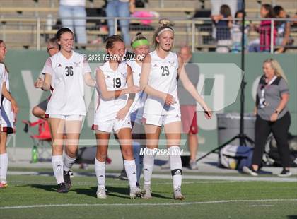Thumbnail 3 in Cedar Valley @ Olympus (UHSAA 5A Quarterfinal) photogallery.