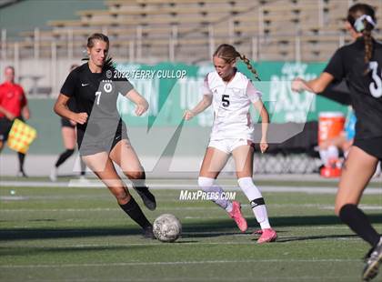Thumbnail 3 in Cedar Valley @ Olympus (UHSAA 5A Quarterfinal) photogallery.