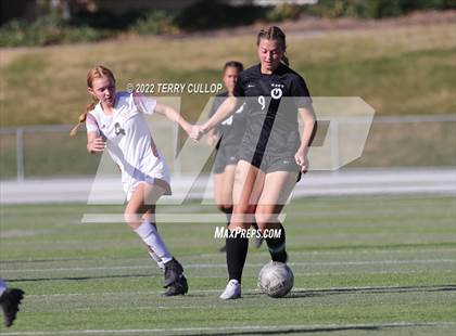 Thumbnail 1 in Cedar Valley @ Olympus (UHSAA 5A Quarterfinal) photogallery.