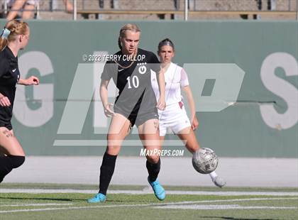 Thumbnail 2 in Cedar Valley @ Olympus (UHSAA 5A Quarterfinal) photogallery.