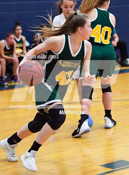 Thumbnail 1 in Greenway vs. Deer Valley (Skyhawks' Thanksgiving Tournament) photogallery.