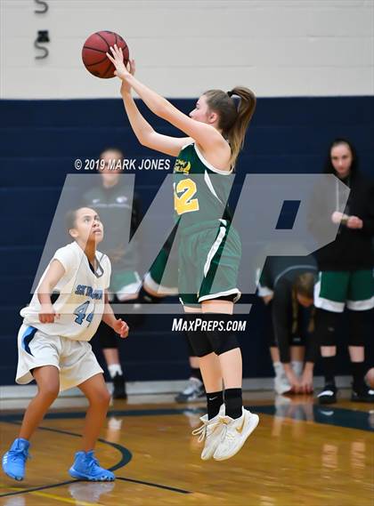 Thumbnail 1 in Greenway vs. Deer Valley (Skyhawks' Thanksgiving Tournament) photogallery.