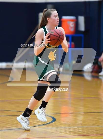 Thumbnail 2 in Greenway vs. Deer Valley (Skyhawks' Thanksgiving Tournament) photogallery.