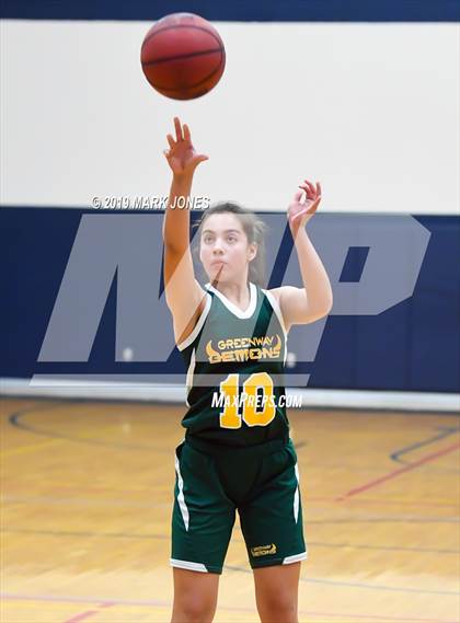 Thumbnail 3 in Greenway vs. Deer Valley (Skyhawks' Thanksgiving Tournament) photogallery.