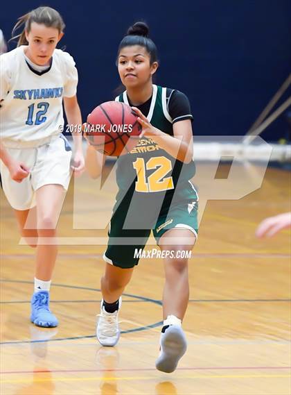 Thumbnail 1 in Greenway vs. Deer Valley (Skyhawks' Thanksgiving Tournament) photogallery.