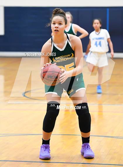 Thumbnail 3 in Greenway vs. Deer Valley (Skyhawks' Thanksgiving Tournament) photogallery.