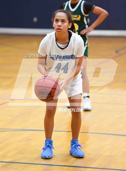 Thumbnail 2 in Greenway vs. Deer Valley (Skyhawks' Thanksgiving Tournament) photogallery.