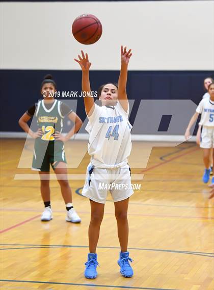 Thumbnail 3 in Greenway vs. Deer Valley (Skyhawks' Thanksgiving Tournament) photogallery.