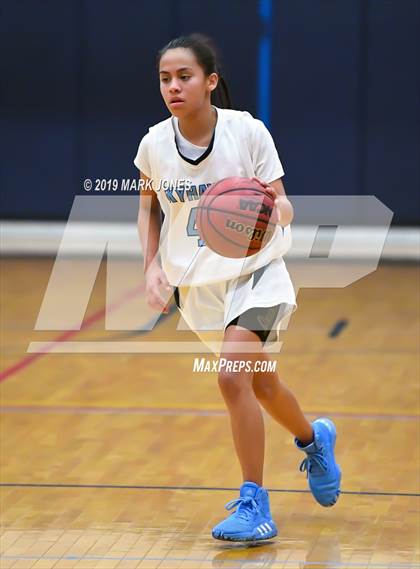 Thumbnail 1 in Greenway vs. Deer Valley (Skyhawks' Thanksgiving Tournament) photogallery.