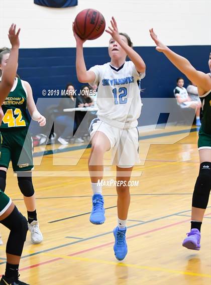 Thumbnail 1 in Greenway vs. Deer Valley (Skyhawks' Thanksgiving Tournament) photogallery.