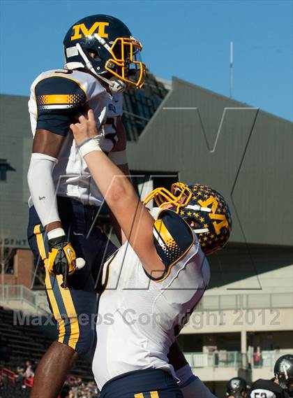 Thumbnail 2 in Archbishop Moeller vs Lakota East (OHSAA Playoffs) photogallery.