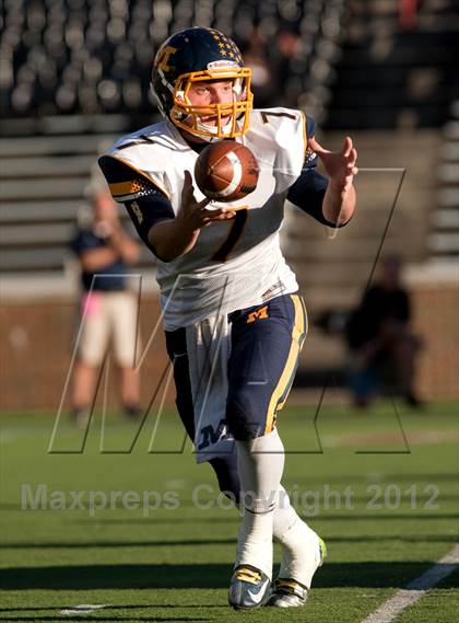 Thumbnail 1 in Archbishop Moeller vs Lakota East (OHSAA Playoffs) photogallery.