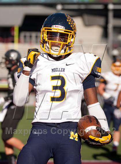 Thumbnail 1 in Archbishop Moeller vs Lakota East (OHSAA Playoffs) photogallery.