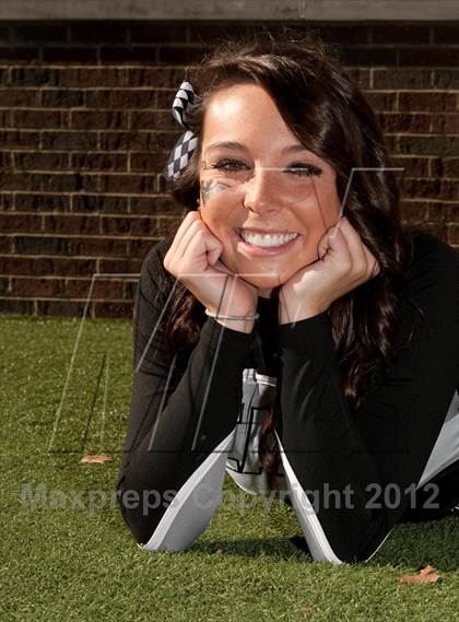 Thumbnail 1 in Archbishop Moeller vs Lakota East (OHSAA Playoffs) photogallery.
