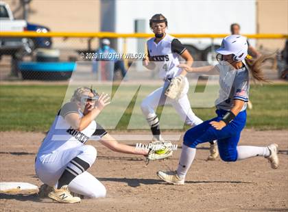 Thumbnail 3 in North Platte vs Lincoln Northeast (NSAA A4 District Playoff) photogallery.