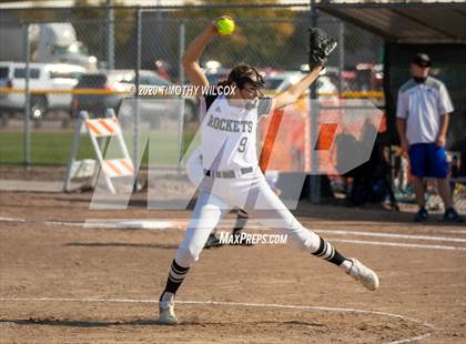 Thumbnail 3 in North Platte vs Lincoln Northeast (NSAA A4 District Playoff) photogallery.