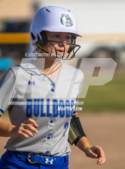 Thumbnail 1 in North Platte vs Lincoln Northeast (NSAA A4 District Playoff) photogallery.
