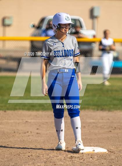 Thumbnail 1 in North Platte vs Lincoln Northeast (NSAA A4 District Playoff) photogallery.