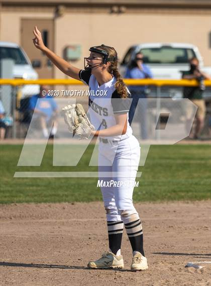 Thumbnail 1 in North Platte vs Lincoln Northeast (NSAA A4 District Playoff) photogallery.