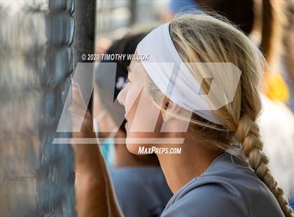 Thumbnail 3 in North Platte vs Lincoln Northeast (NSAA A4 District Playoff) photogallery.