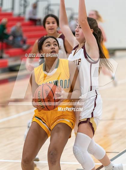 Thumbnail 3 in Brebeuf Jesuit Preparatory vs Greenwood (Park Tudor Shootout) photogallery.