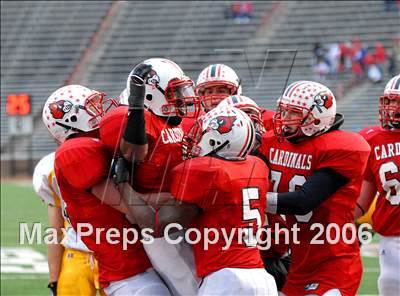 Thumbnail 3 in Colerain vs Sycamore (State Playoffs) photogallery.