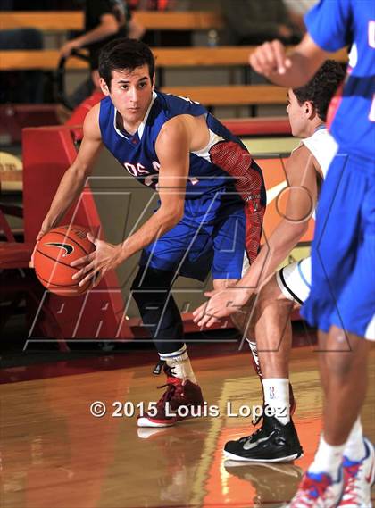 Thumbnail 3 in Los Alamitos vs. Villa Park (Nike Extravaganza) photogallery.