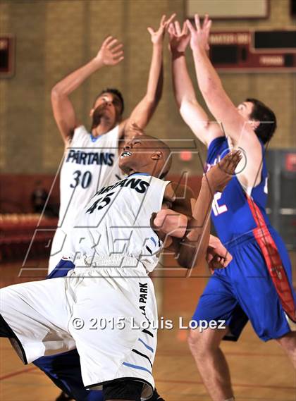 Thumbnail 3 in Los Alamitos vs. Villa Park (Nike Extravaganza) photogallery.