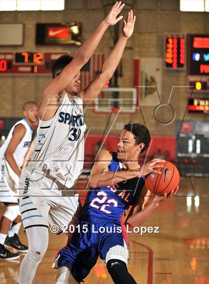 Thumbnail 3 in Los Alamitos vs. Villa Park (Nike Extravaganza) photogallery.