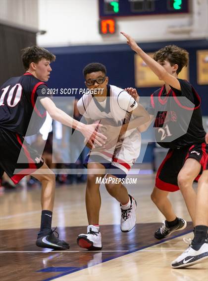Thumbnail 2 in Great Oak vs Murrieta Valley photogallery.