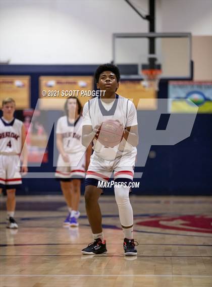 Thumbnail 2 in Great Oak vs Murrieta Valley photogallery.