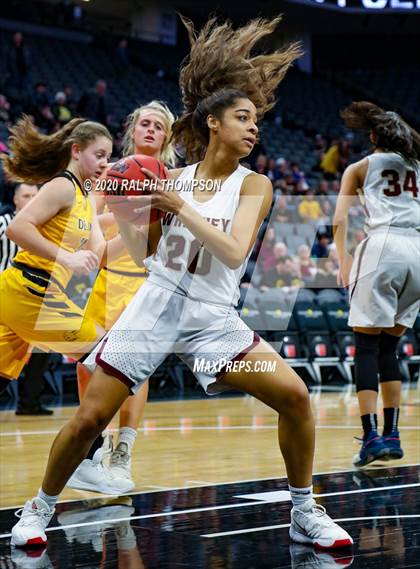 Thumbnail 1 in Del Oro vs. Whitney (@ Golden 1 Center) photogallery.