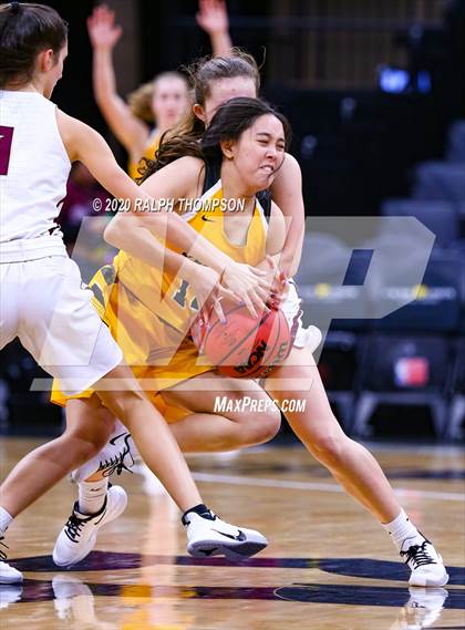 Thumbnail 2 in Del Oro vs. Whitney (@ Golden 1 Center) photogallery.