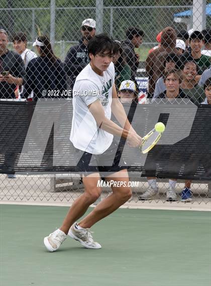 Thumbnail 3 in Reagan [Ronald] vs West Brook (UIL 6A Boys Singles State Quarterfinal) photogallery.