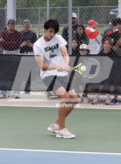 Thumbnail 3 in Reagan [Ronald] vs West Brook (UIL 6A Boys Singles State Quarterfinal) photogallery.