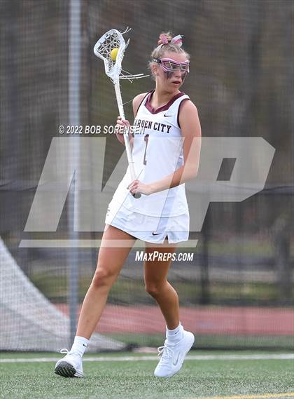 Thumbnail 2 in Suffern @ Garden City photogallery.