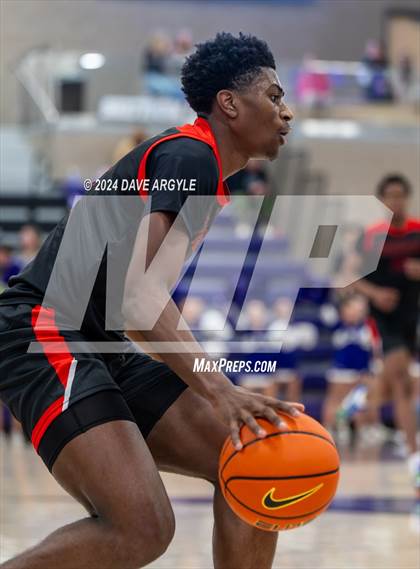Thumbnail 1 in iSchool of Lewisville @ Lehi (Holiday Hoopfest) photogallery.