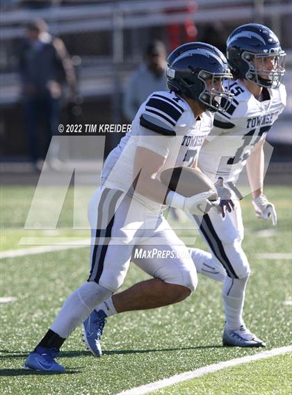 Thumbnail 2 in Manheim Township @ Harrisburg (PIAA 6A Quarterfinals) photogallery.