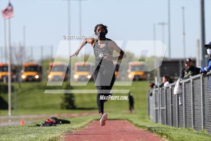 Thumbnail 3 in KC Suburban Red Conf. Champ. - Girls Field photogallery.