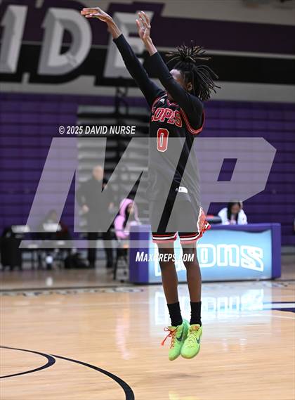 Thumbnail 3 in Rosamond @ Antelope Valley photogallery.