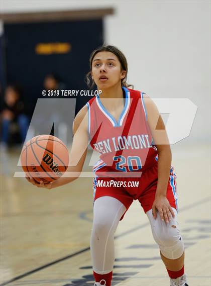 Thumbnail 1 in West vs. Ben Lomond (South Mountain Holiday Classic) photogallery.