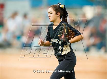Thumbnail 2 in Lincoln Southeast vs. Pius X (Lincoln Public Schools Softball Classic) photogallery.