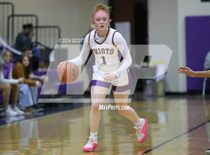 Thumbnail 3 in Westerville South @ Unioto (Classic in the City) photogallery.