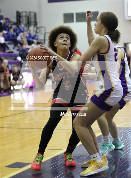 Thumbnail 3 in Westerville South @ Unioto (Classic in the City) photogallery.