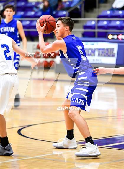 Thumbnail 3 in Krum vs. Peaster photogallery.