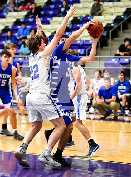 Thumbnail 1 in Krum vs. Peaster photogallery.