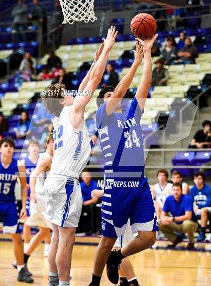 Thumbnail 2 in Krum vs. Peaster photogallery.
