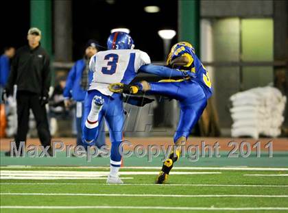Thumbnail 1 in Grant vs. Folsom (CIF SJS D2 Final) photogallery.