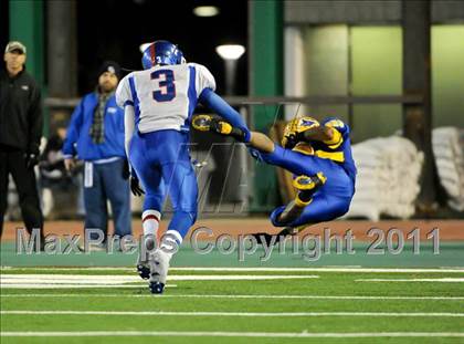 Thumbnail 2 in Grant vs. Folsom (CIF SJS D2 Final) photogallery.